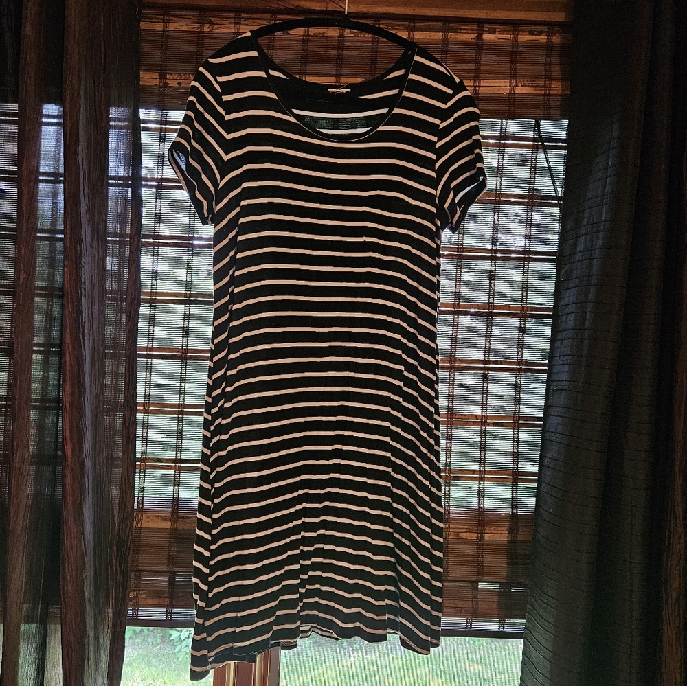Black and White Casual Mini Sundress